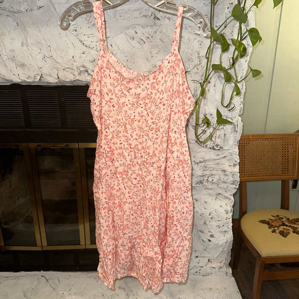 Old Navy pink sundress